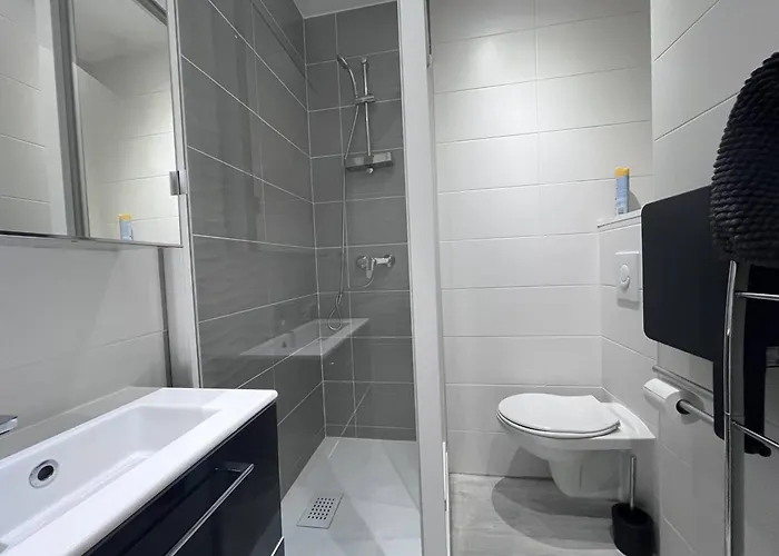 Au Coeur De Cauterets, Confort, Calme Et Proximite Des Thermes - Fr-1-812-139 コテレ